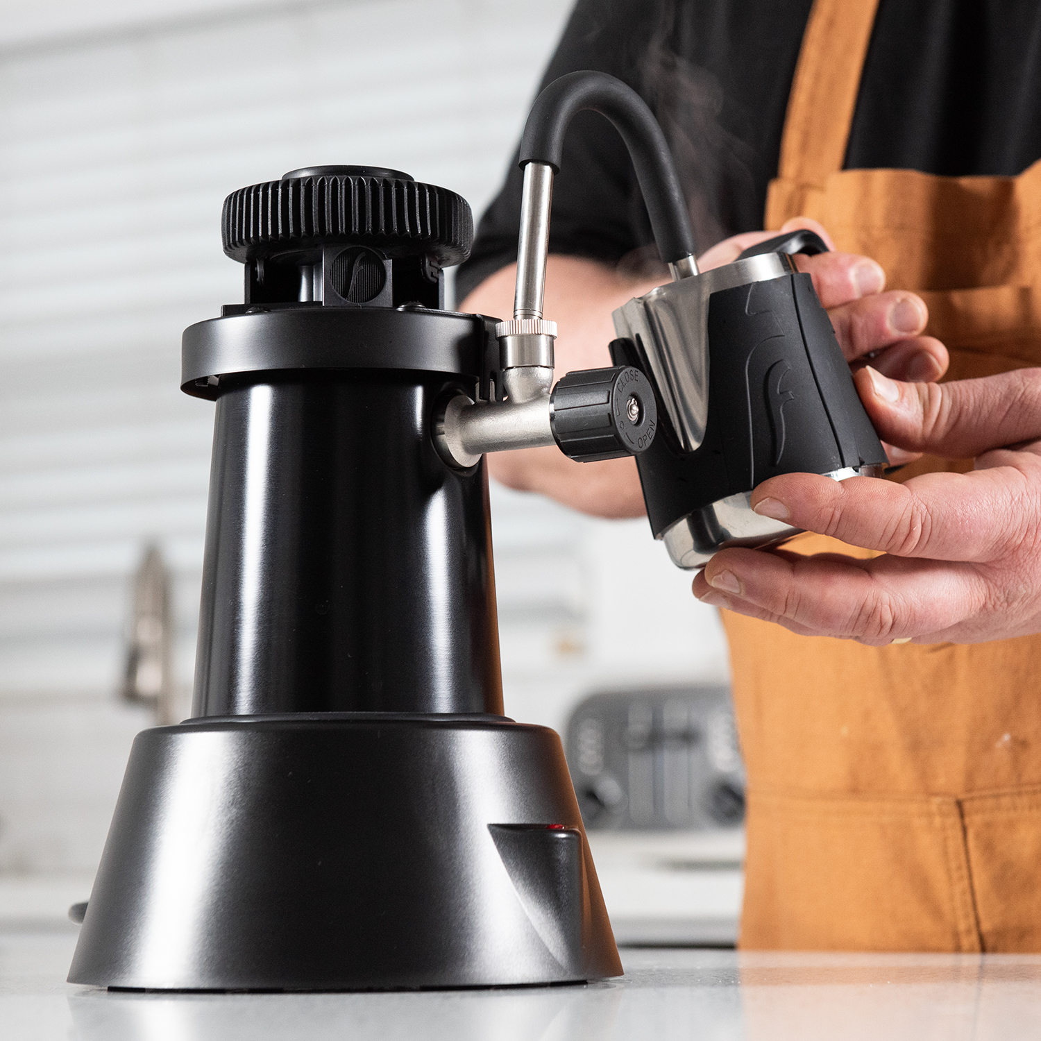 eWizard Electric Milk Steamer - 110v