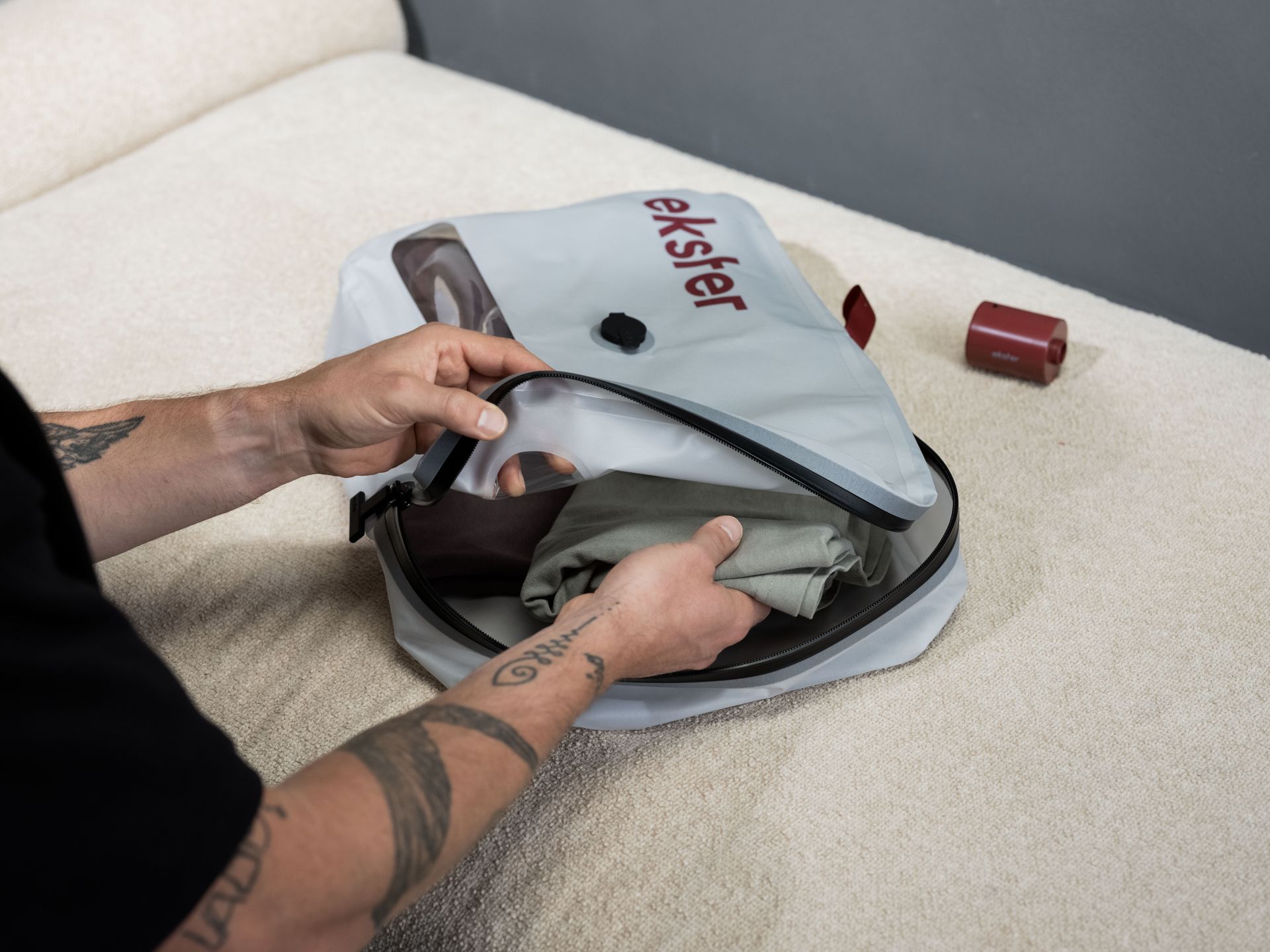 TravelPack Vacuum Kit Pro